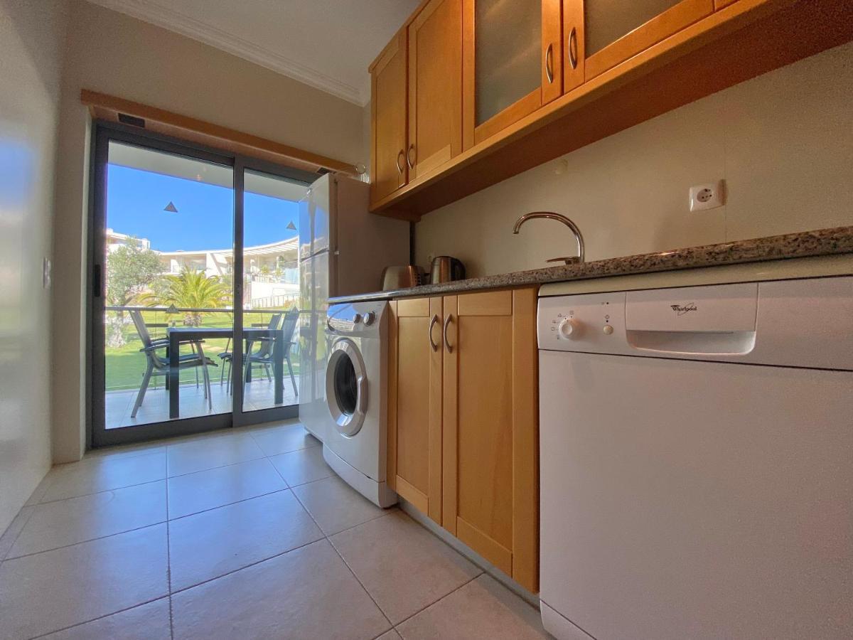 Charmant Appartement A 1Km De La Plage, Avec Piscine A Албуфейра Экстерьер фото